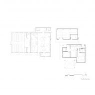 First floor plan of Double Roof House by Studio Tngtetshiu