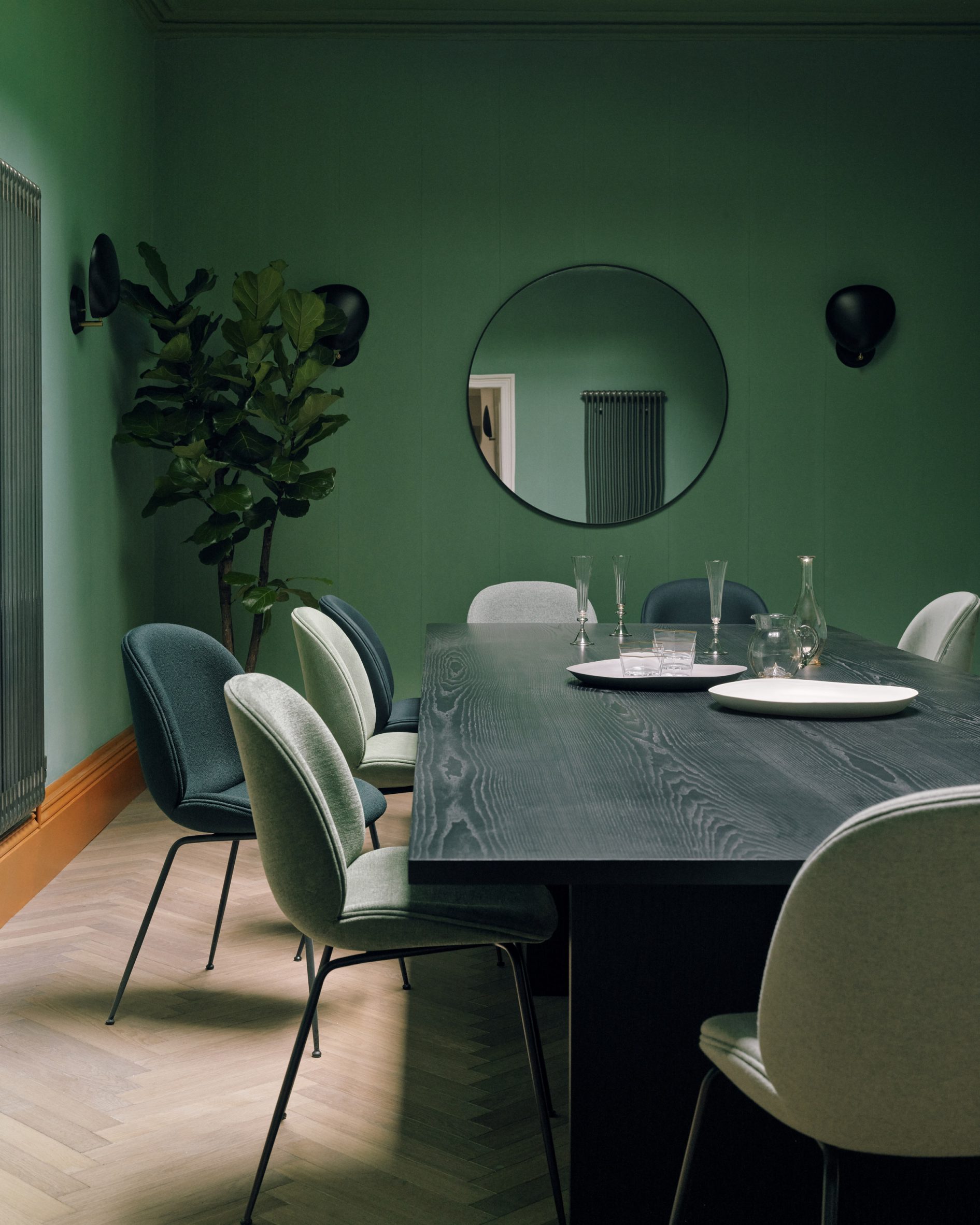 Dining room with green walls