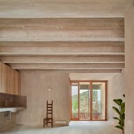 Living in Lime by Peris+Toral Arquitectes
