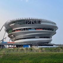 Swooping Hainan Science Museum by MAD