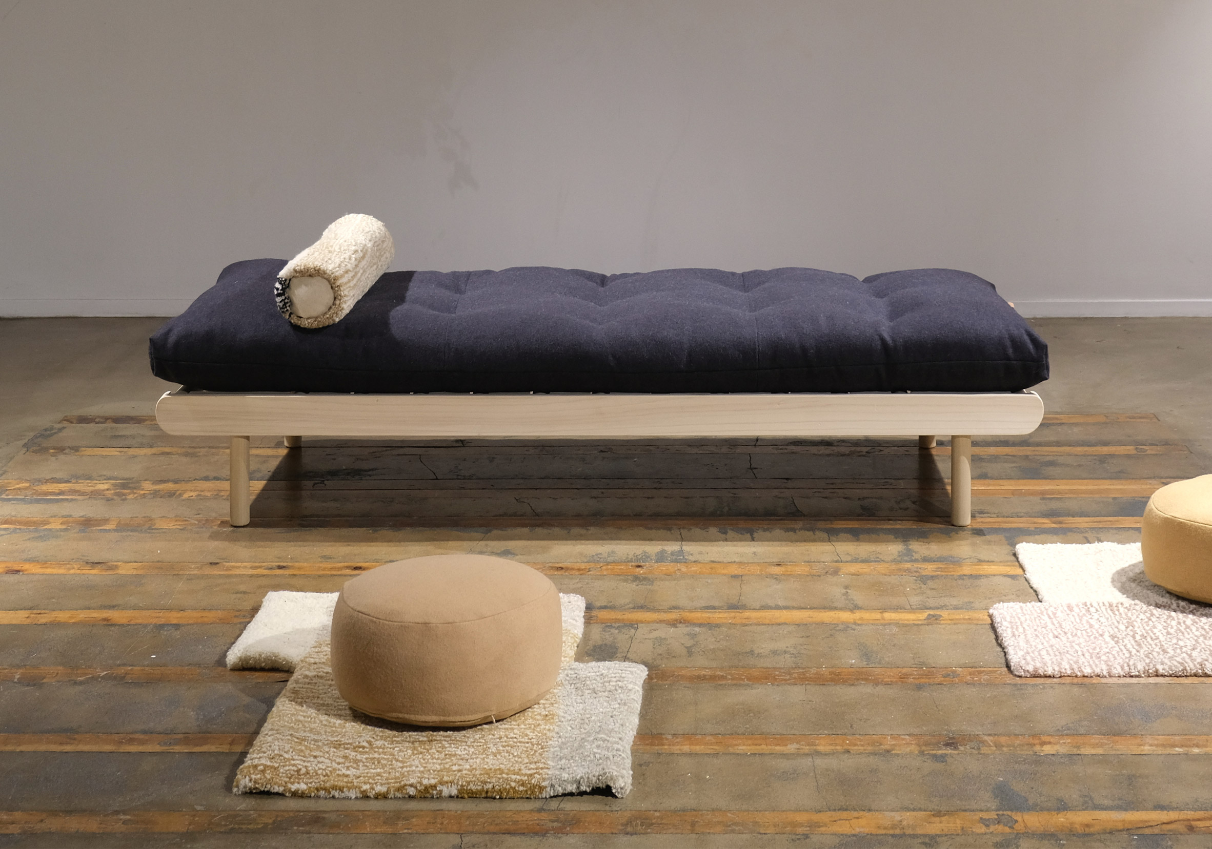 Rosemi Daybed by RÓ