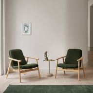 Uku lounge chair by Simon Pengelly for Allermuir
