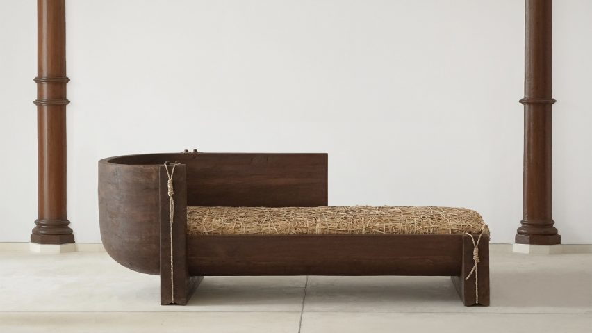 Photo of wooden chaise lounge