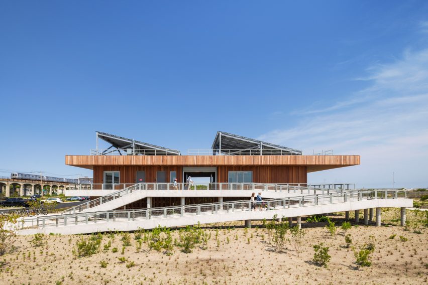 Seaside visitor centre in Queens