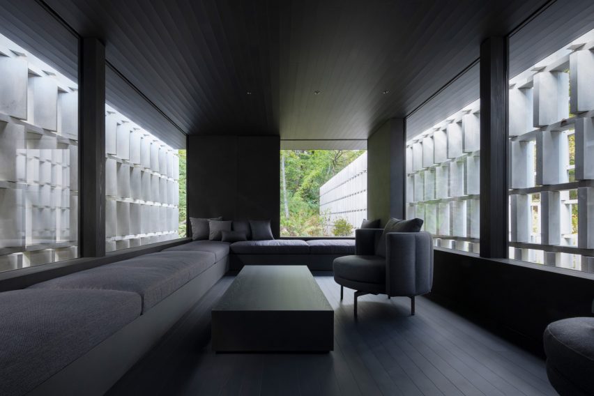 Living space within Japanese home by Nendo