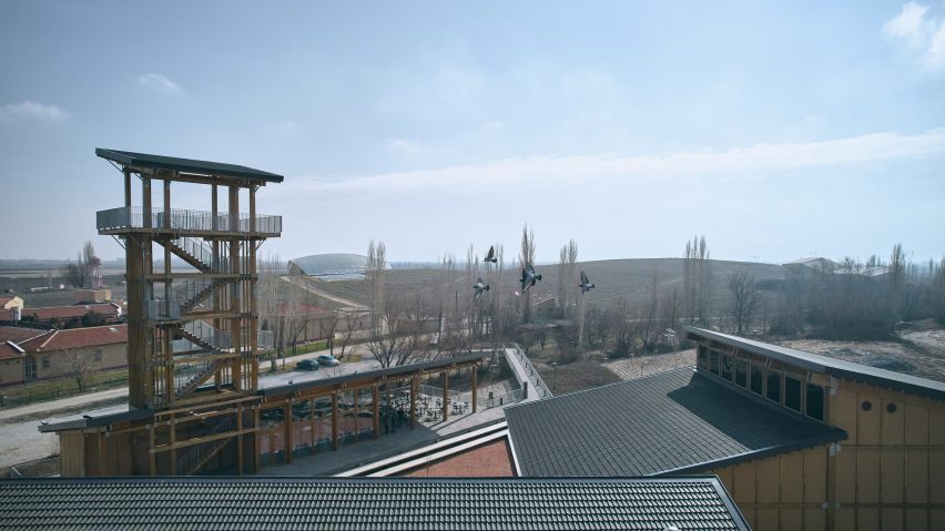 Roof view of Çatalhöyük Visitor Center by Teğet