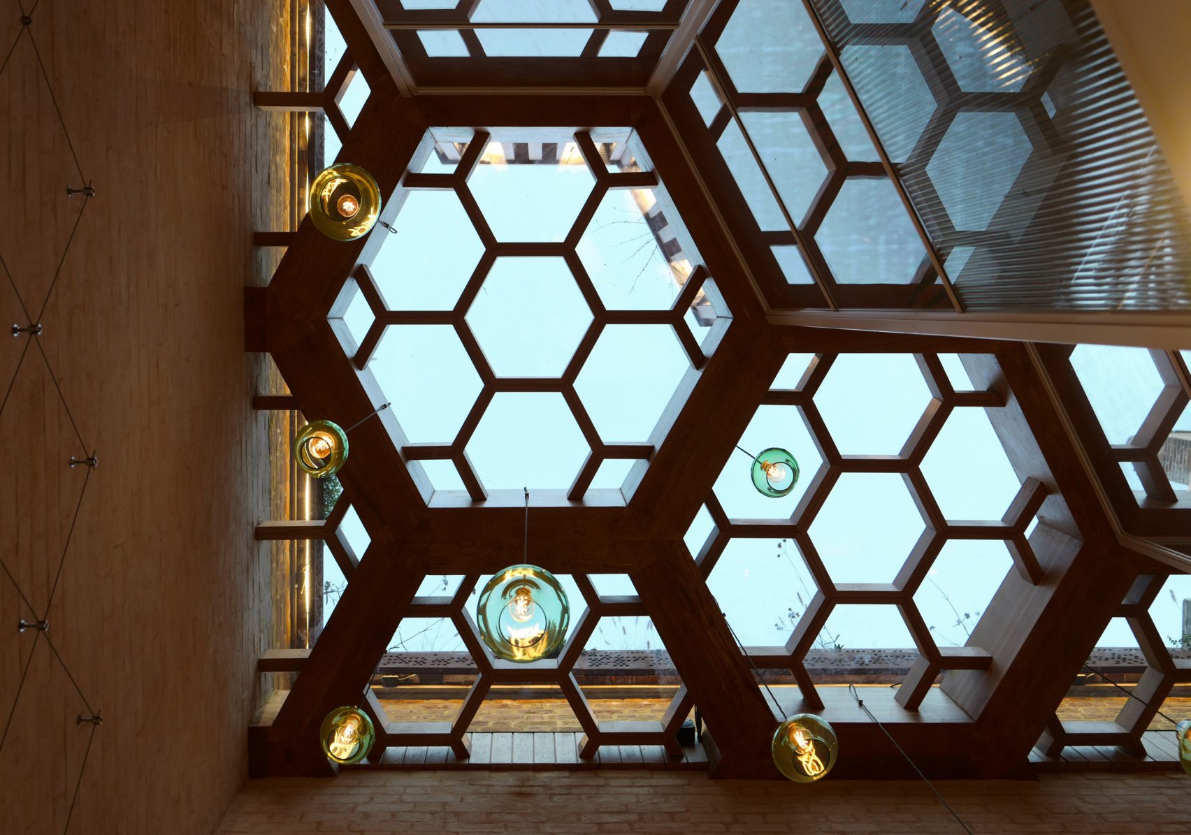 SPPARC Transforms London Townhouse Into Office With honeycomb Roof spparc-transforms-london-townhouse-into-office-with-honeycomb-roof