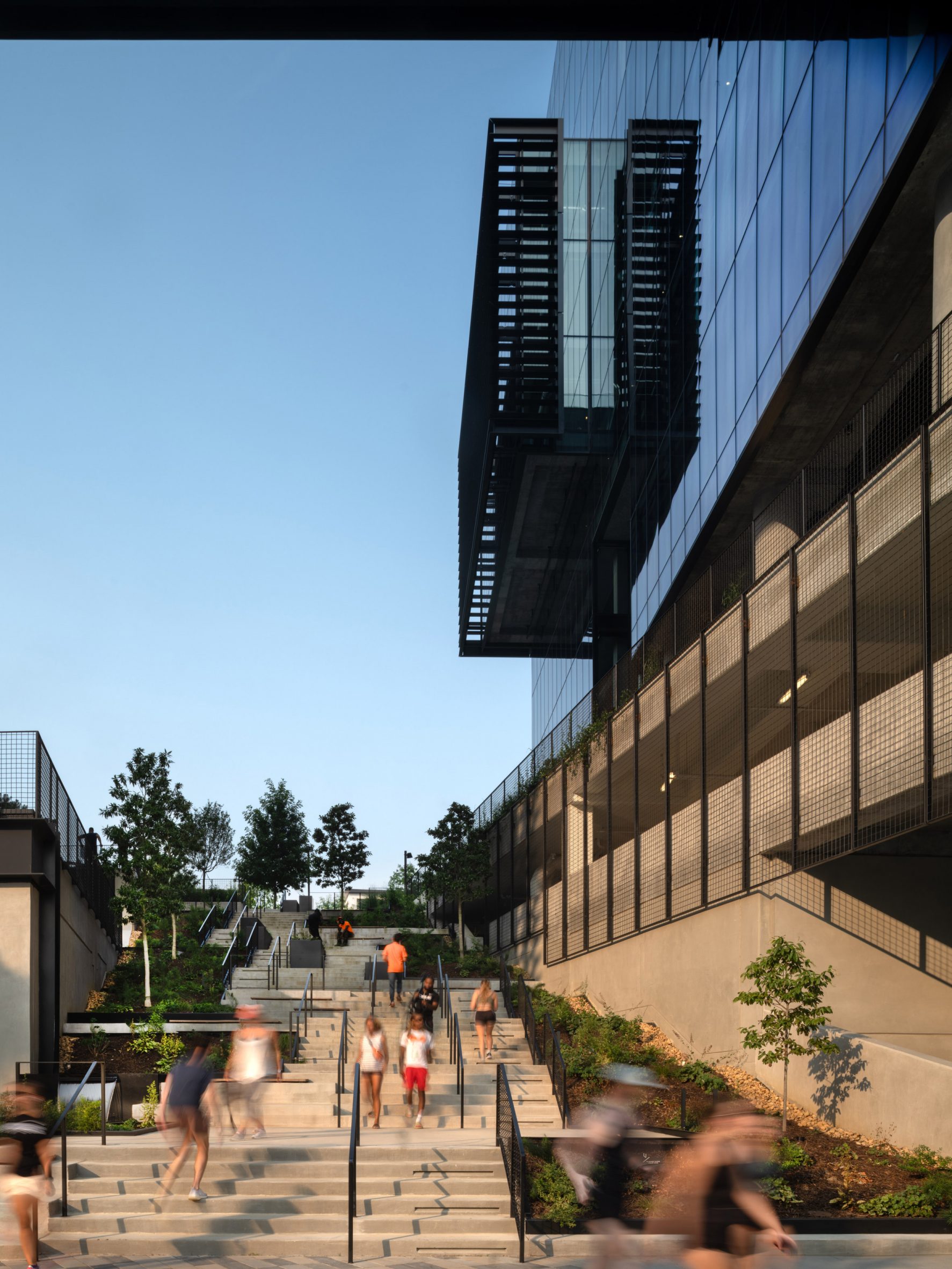 Aluminium screens