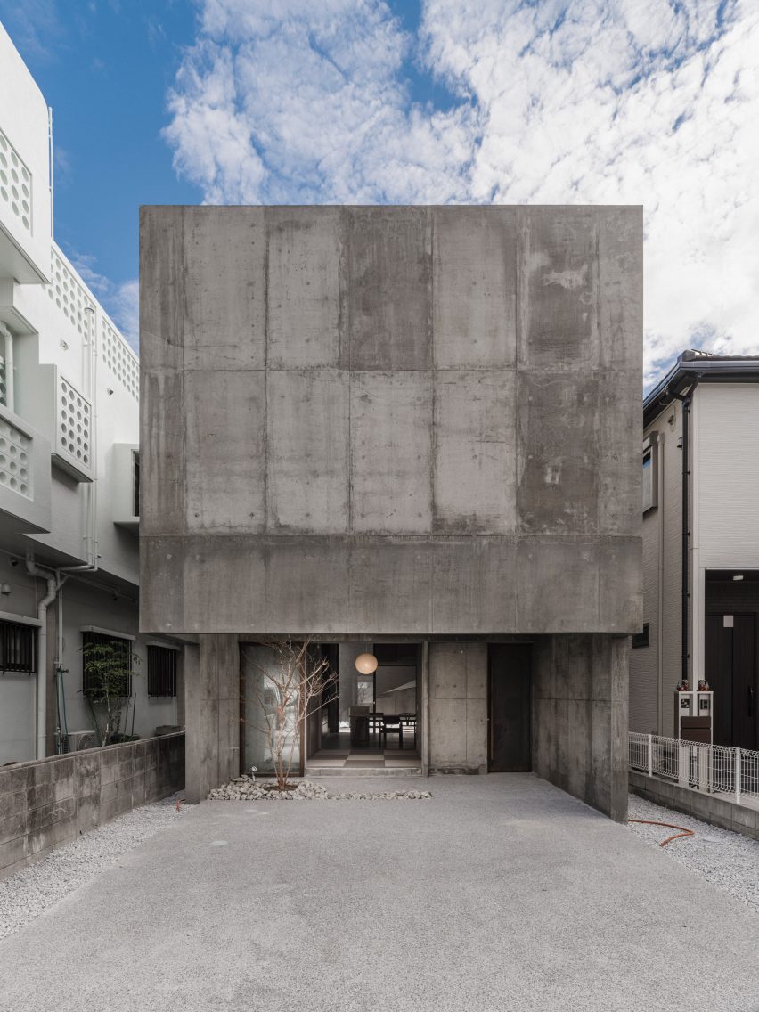 Exterior view of House in Nishizaki in Okinawa