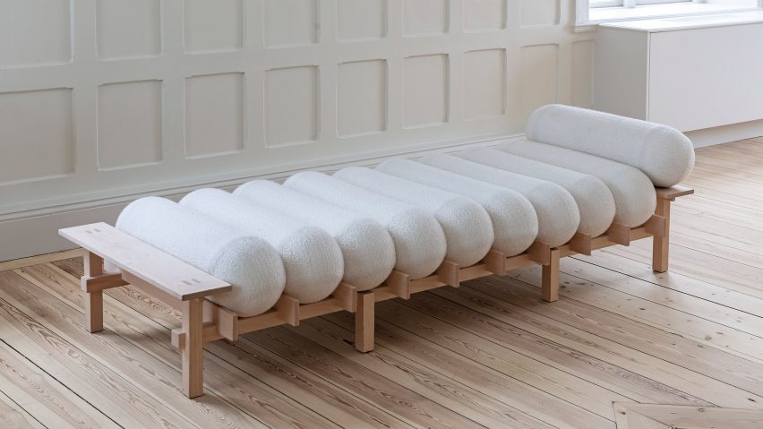 Dag daybed by Teresa Lundmark and Gustav Winsth for Gärsnäs