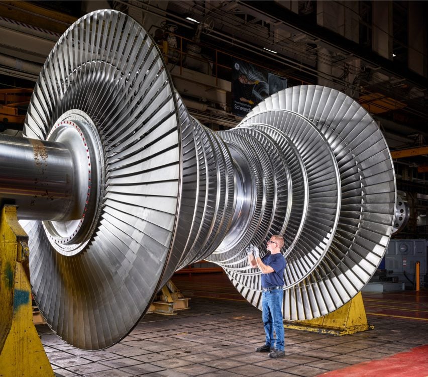 Inspection of low pressure steam turbine rotor, 