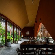 Nhà Tú Garden Restaurant by Long Nguyen Design