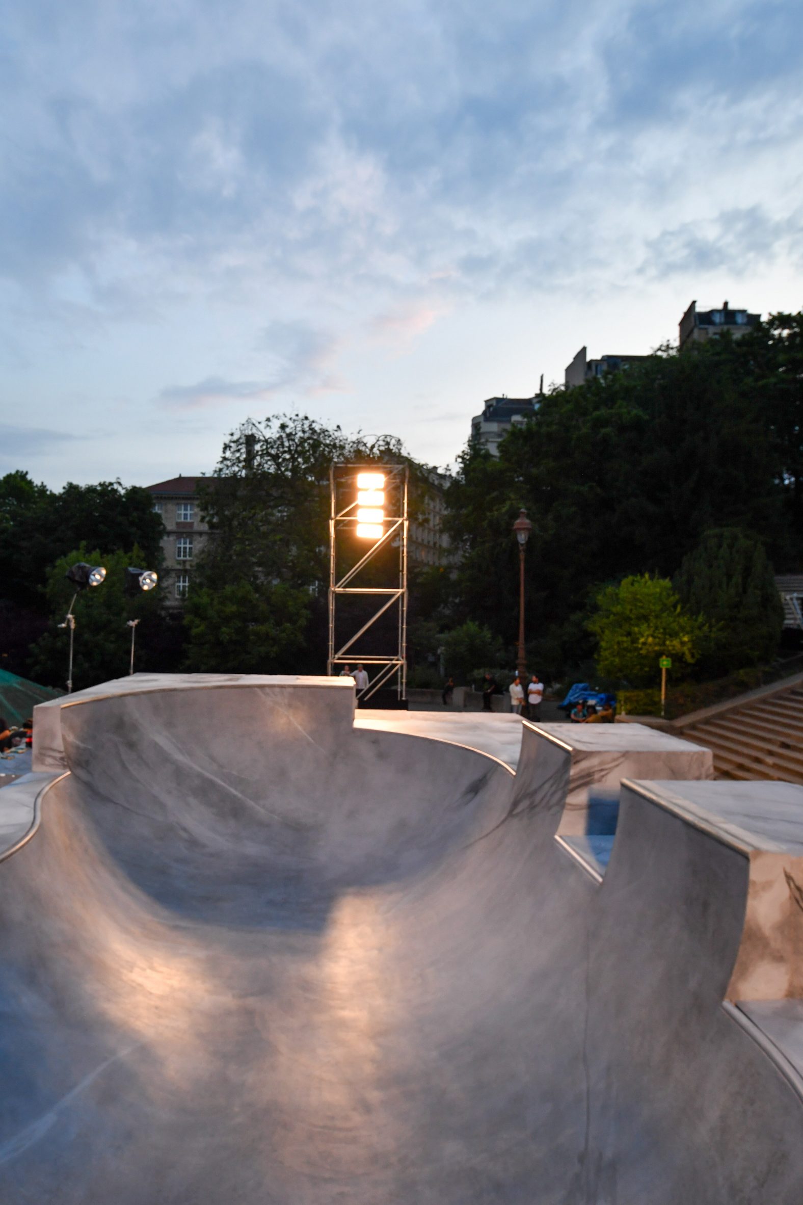 Concrete skate bowl in Paris
