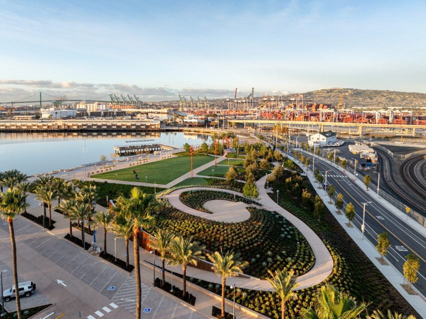 Waterfront transformation and park in Los Angeles