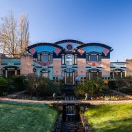 John Outram's Sphinx Hill house becomes youngest listed building in UK
