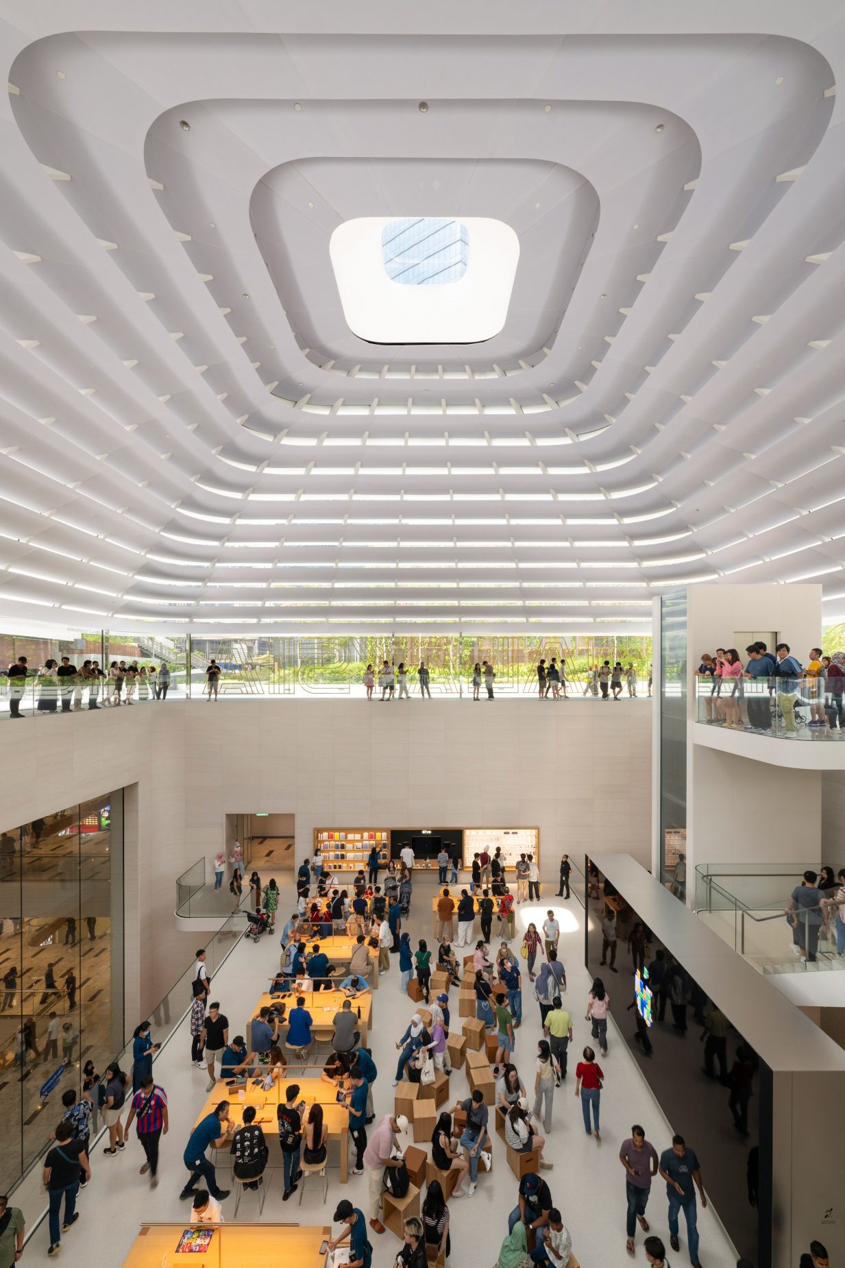 Mac Square Foster + Partners tops subterranean Apple Store with square dome – Free ...