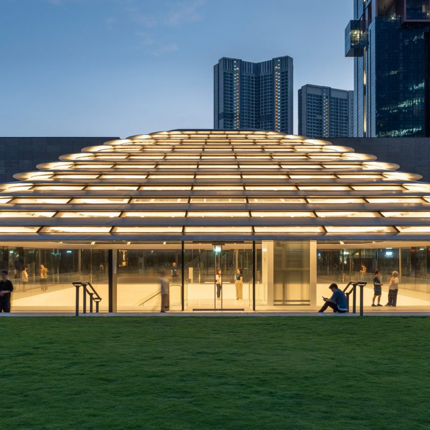 Apple The Exchange TRX by Foster + Partners