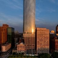 Jahn skyscraper Chicago