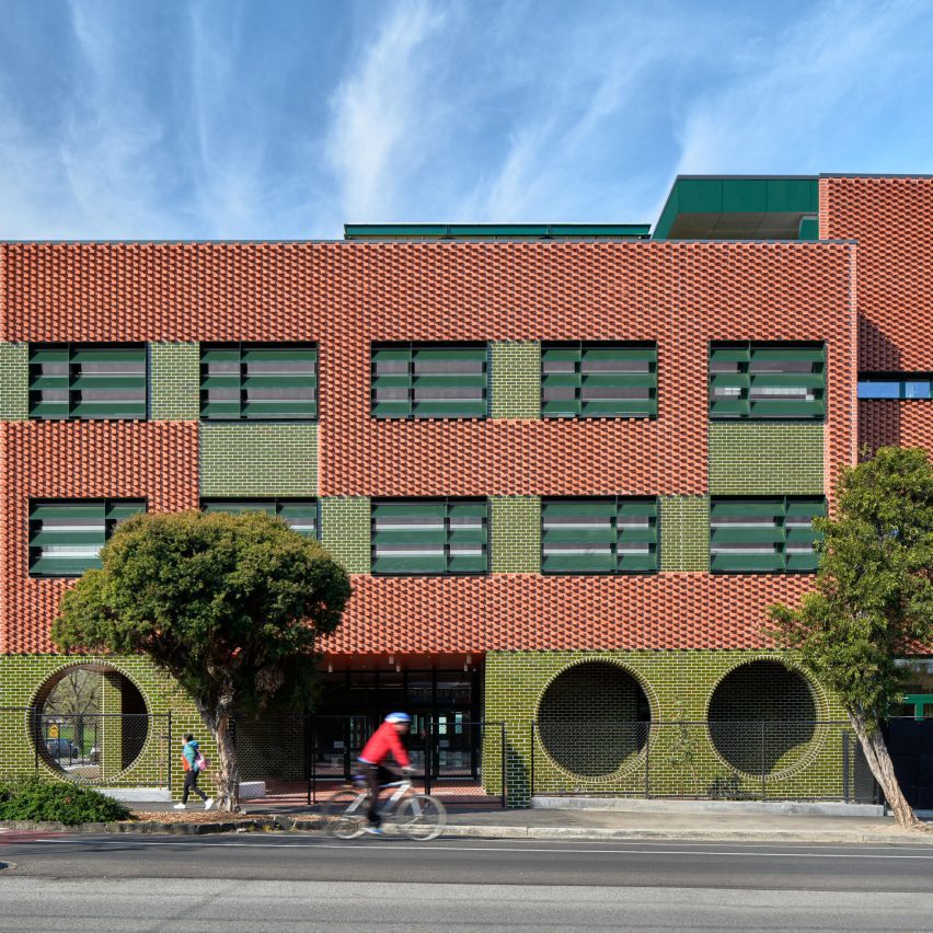 Clifton Hill Primary School by Jackson Clements Burrows Architects