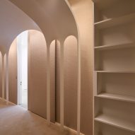 Arches in bedroom