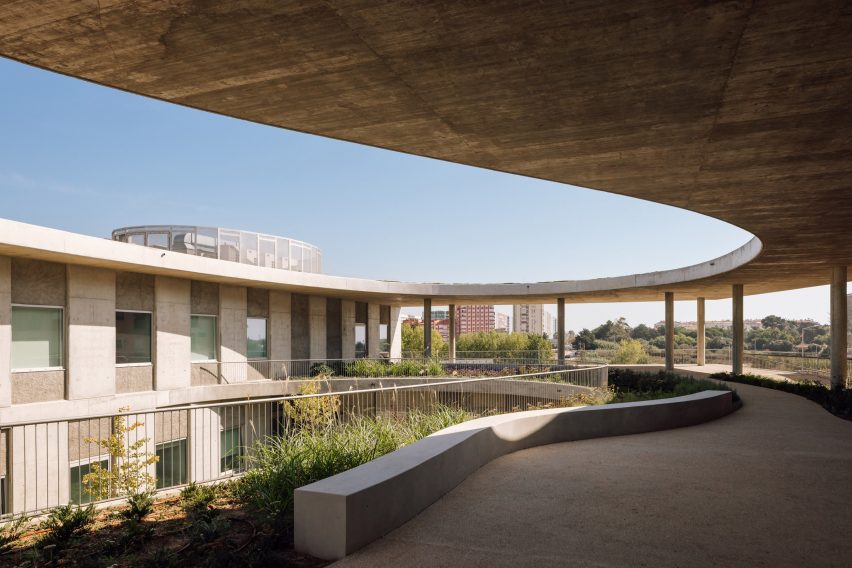 View of concrete centre by Simão Botlelho, Studio-J and Duoma