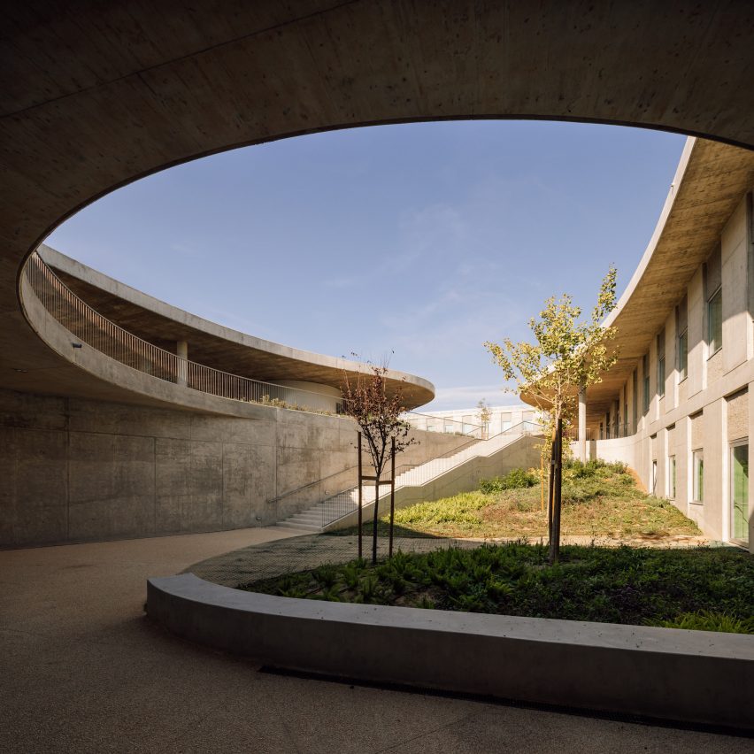 Lower floor within Carcavelos Health Complex near Lisbon