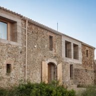 Casa 1627 by H Arquitectes