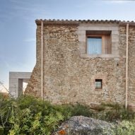 Casa 1627 by H Arquitectes