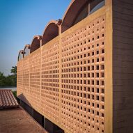 Red brick screen