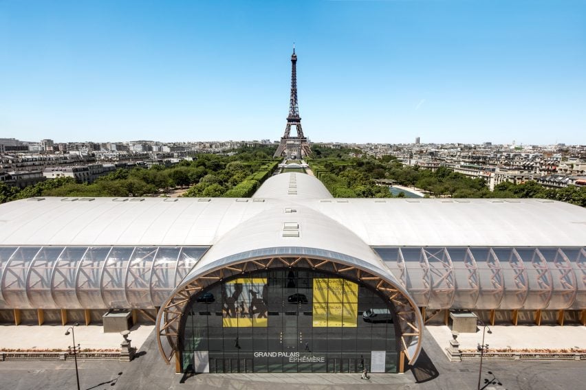 Champ de Mars Arena in Paris