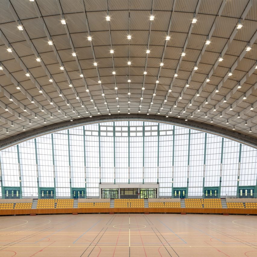 Grande Nef de l'Île-des-Vannes gymnasium in Paris after its renovation by Chatillon Architectes