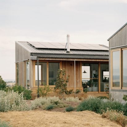 Heather's Off-Grid House by Gardiner Architects