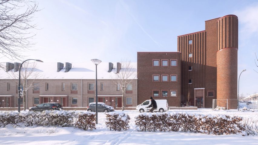 Miller Apartment Building by Martens Willems & HumblÃ© Architecten