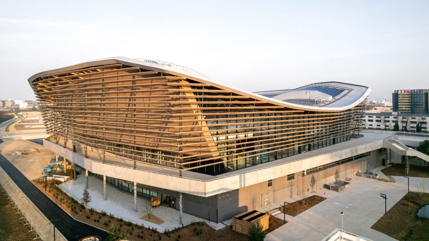 Aquatics Centre by VenhoevenCS and Ateliers 2/3/4