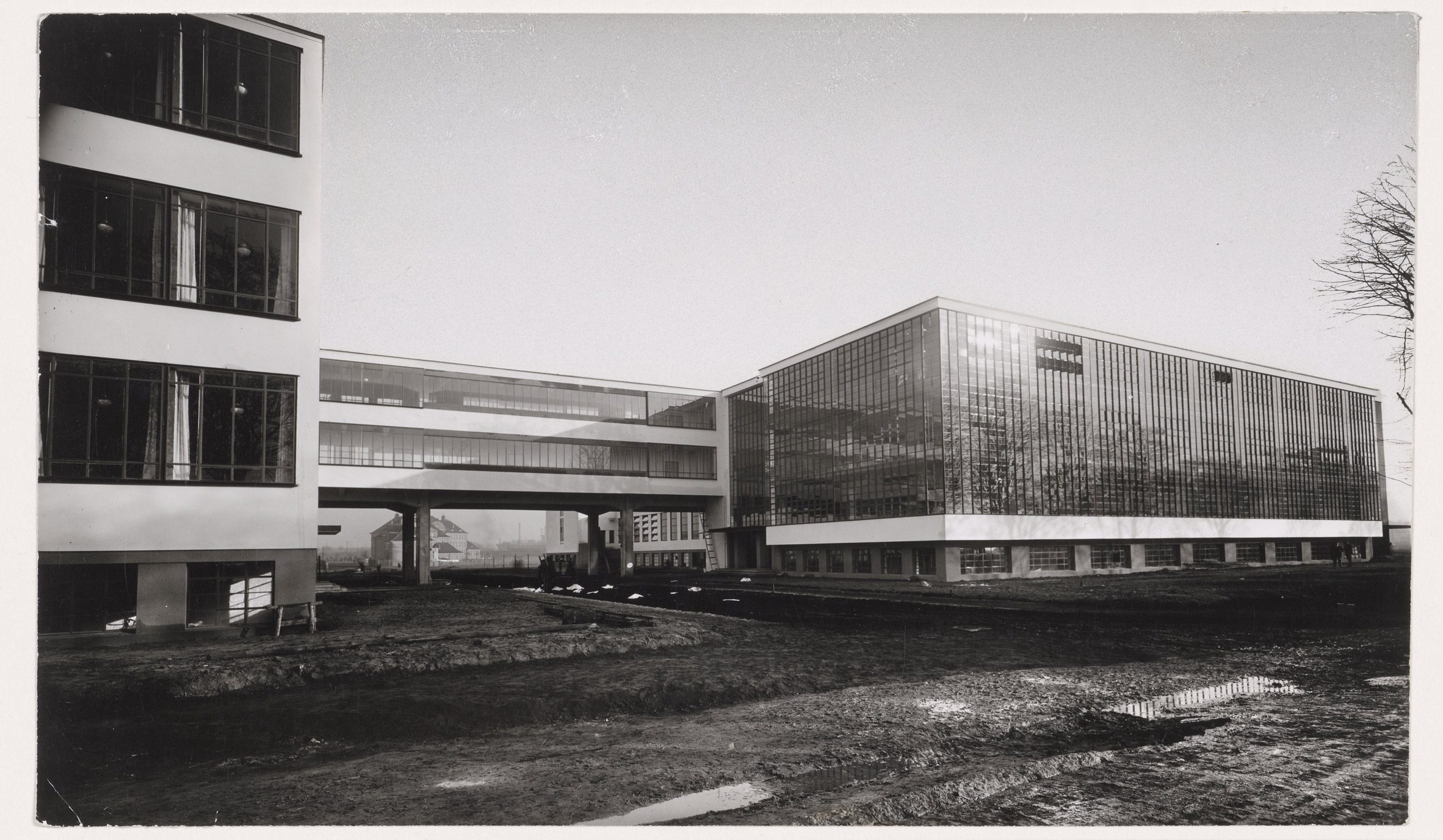 Bauhaus Dessau: workshop wing, c. 1926, from the collection Fotostiftung Schweiz, Winterthur