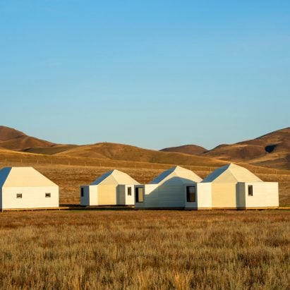 Zhengxiangbaiqi Grassland Community Center by Inner Mongolia Ger Culture & Technology