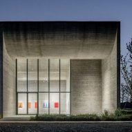 MORE Architecture creates Ginkgo Gallery as "antidote to the museum boom" in China