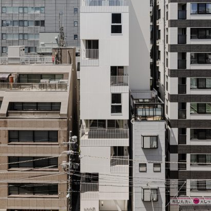 Hotel Rakuragu by Kooo Architects