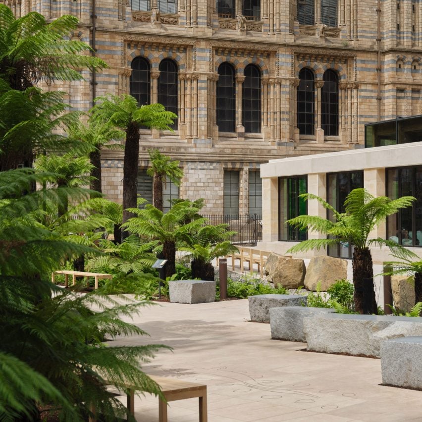The Natural History Museum gardens by Feilden Fowles and J&L GIbbons
