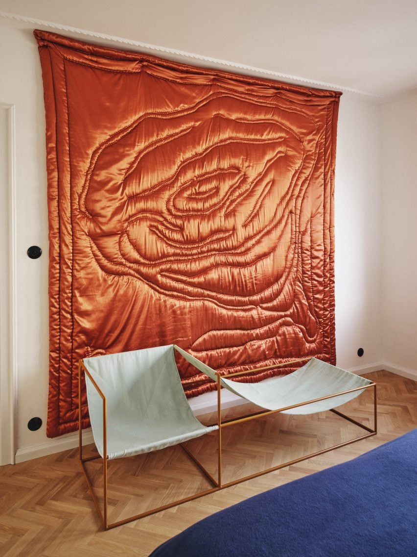 Quilted silk blanket by Rooms Studio in Paradis Apartment