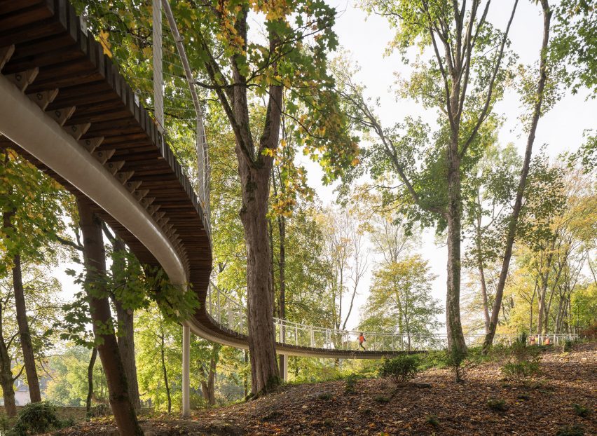 Elevated walkway in The Park of Memories by SOA Architekti