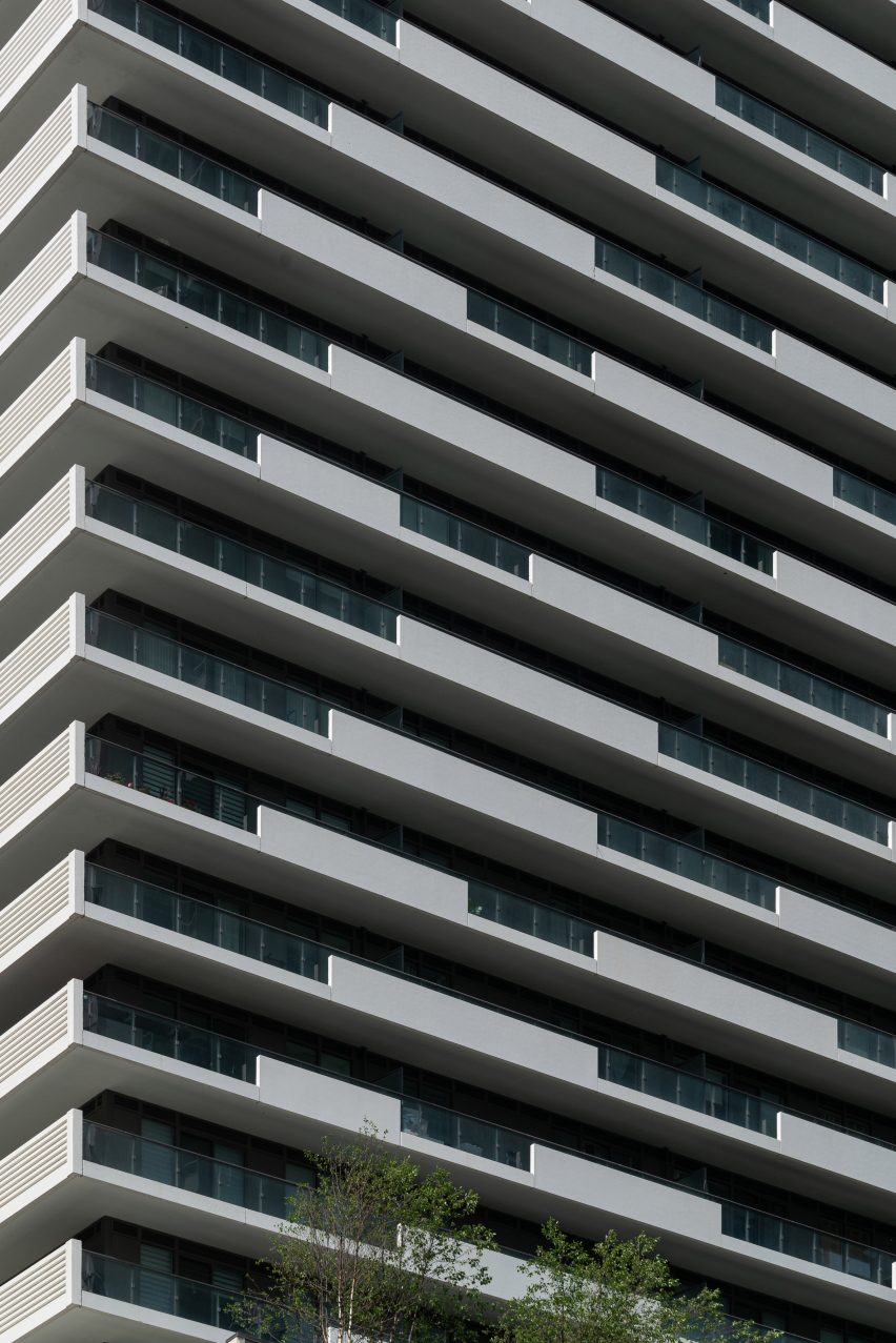 Concrete balustrades on Toronto skyscraper