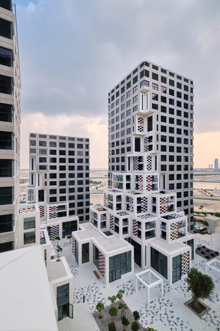 Courtyard of Pixel housing by MVRDV in Abu Dhabi