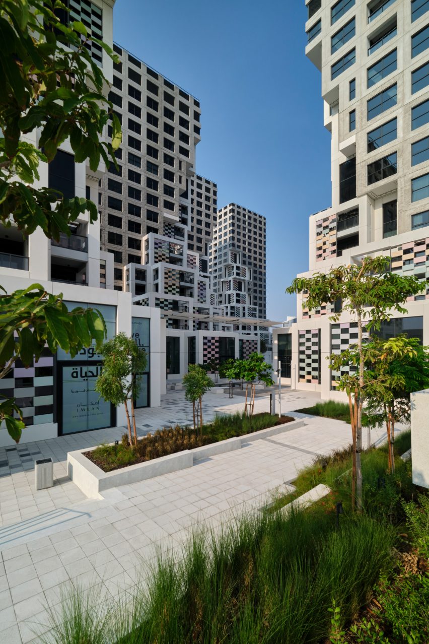 Plaza of Pixel housing by MVRDV in Abu Dhabi