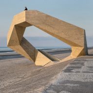 Studio Moto creates sculptural concrete lookout point on Belgian coast