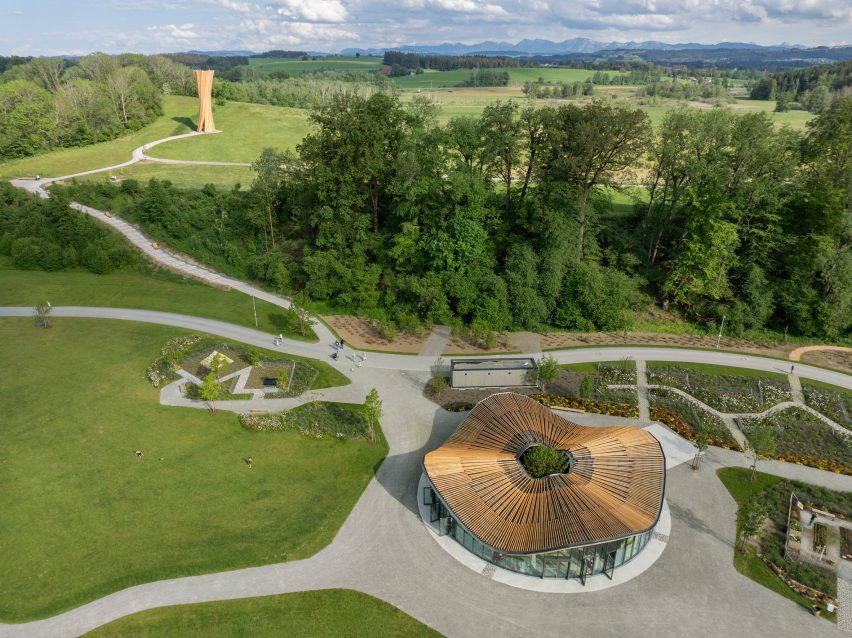 Wangen Tower and Hybrid Flax Pavilion by the University of Stuttgart