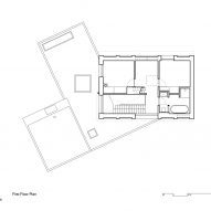 6 Columns house by 31/44 Architects plans