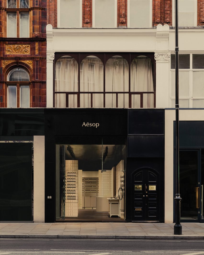 The facade of Aesop Knightsbridge