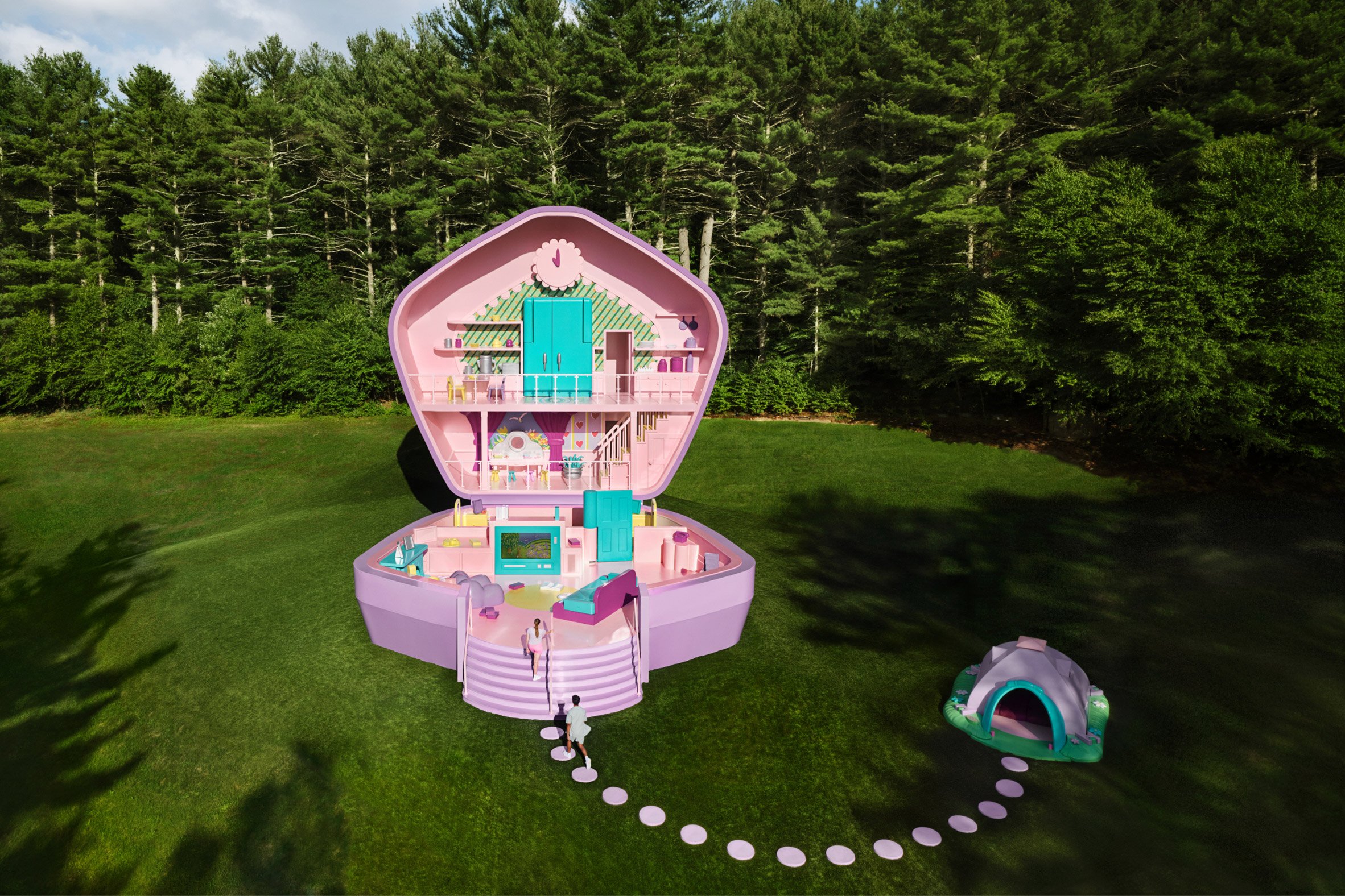 Polly Pocket compact with tent