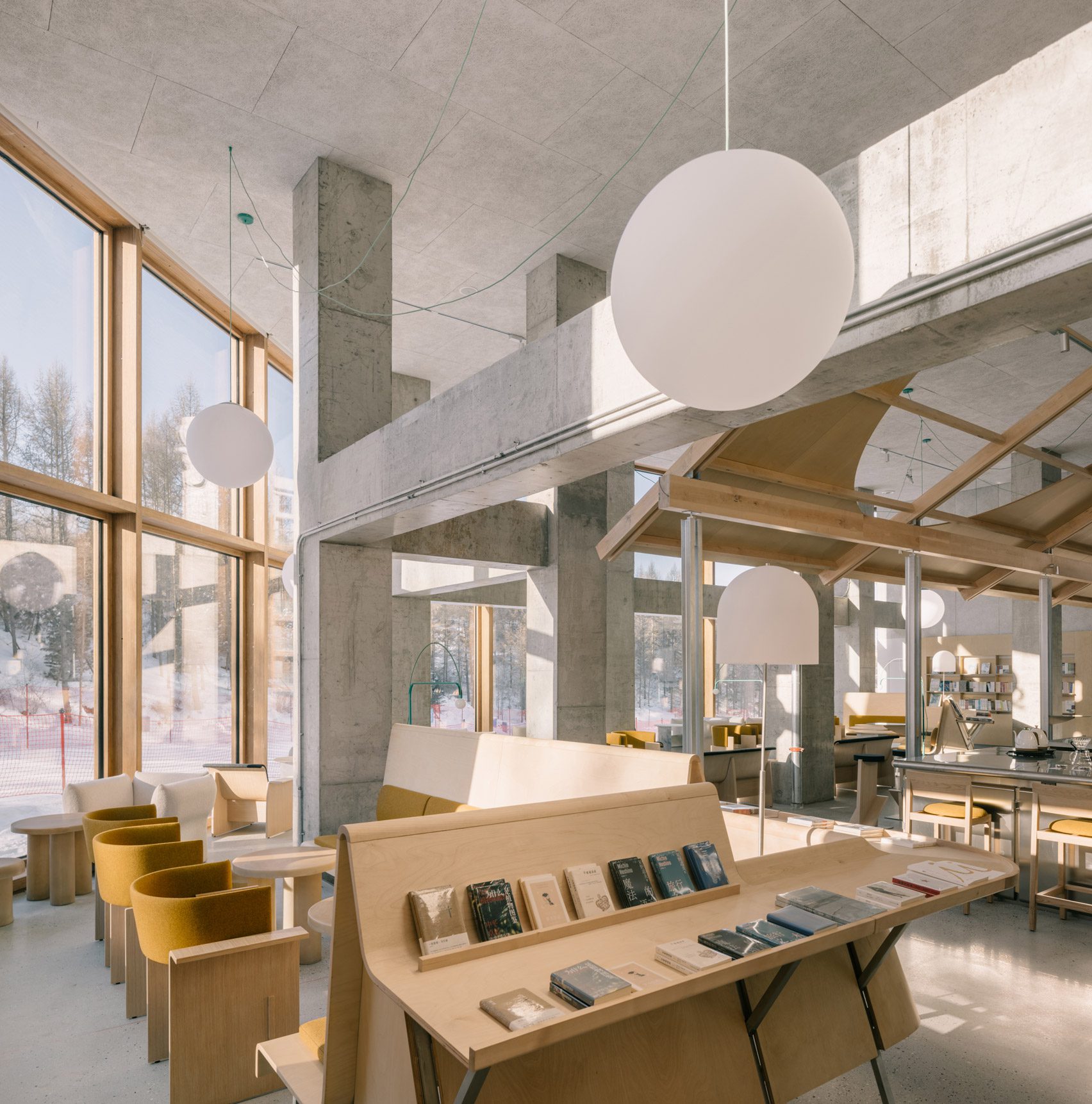 Atelier Tao+C Naive bookshop